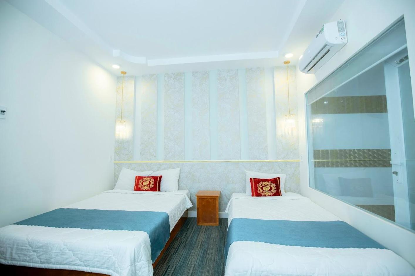 Khach San Quoc Te Hotel Cà Mau Екстериор снимка
