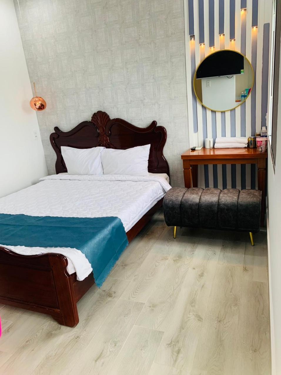 Khach San Quoc Te Hotel Cà Mau Екстериор снимка