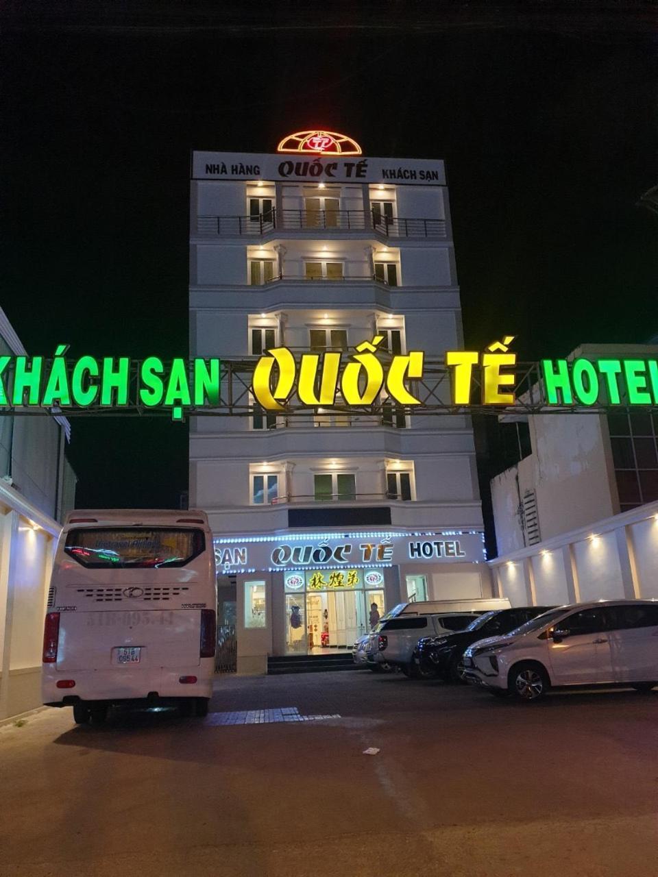 Khach San Quoc Te Hotel Cà Mau Екстериор снимка